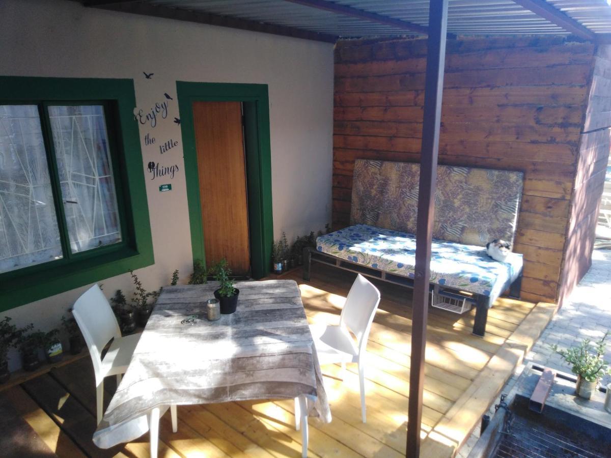 Xenia Bed & Breakfast Windhoek Ngoại thất bức ảnh