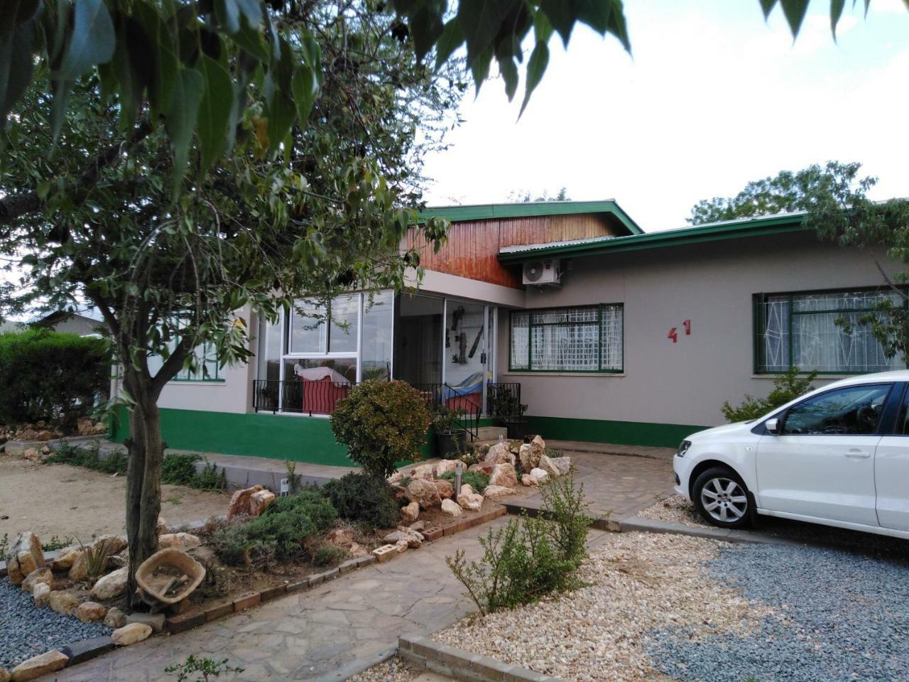 Xenia Bed & Breakfast Windhoek Ngoại thất bức ảnh